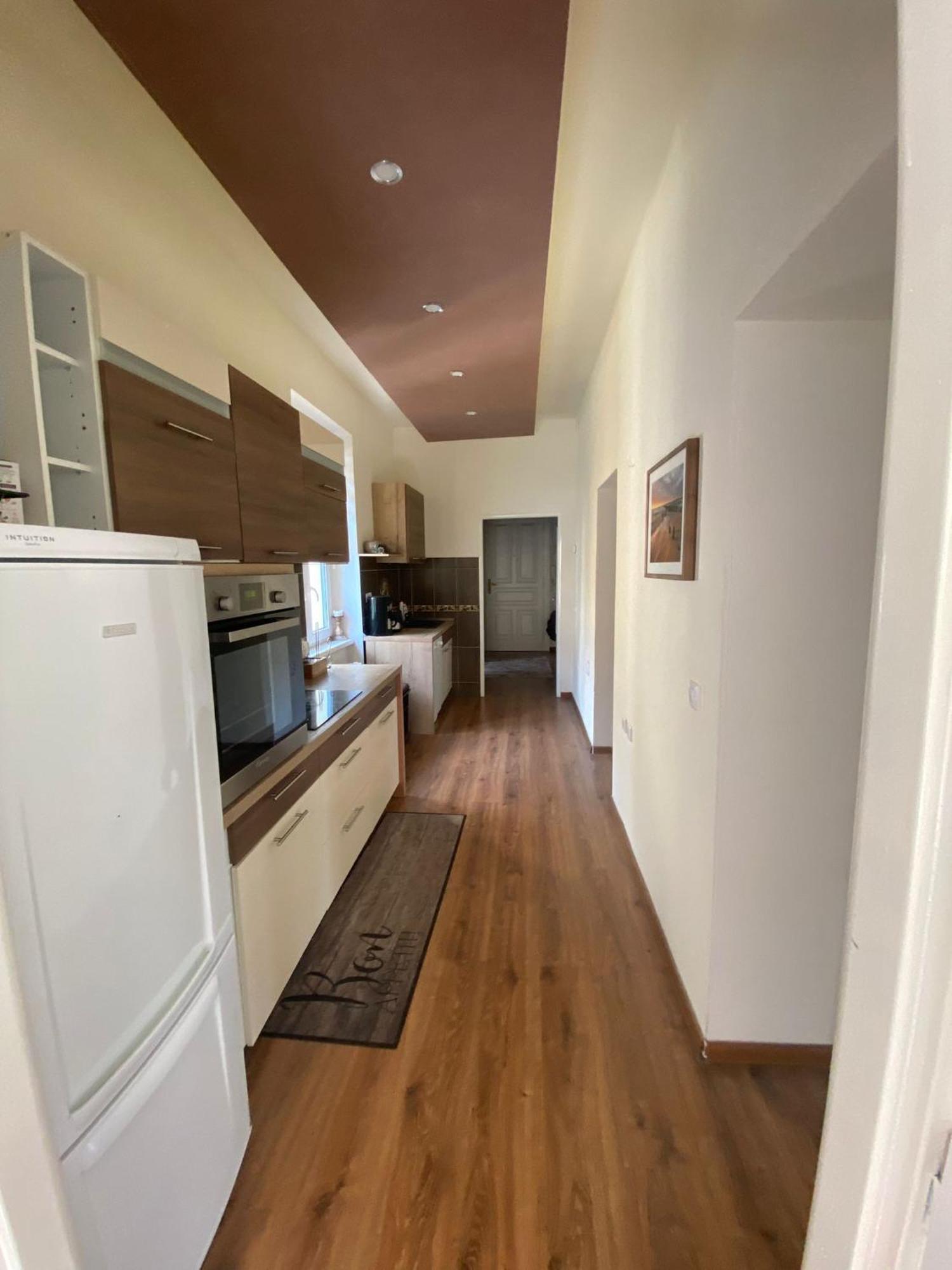 City Center Apartment Katarina 玛丽亚温泉 外观 照片